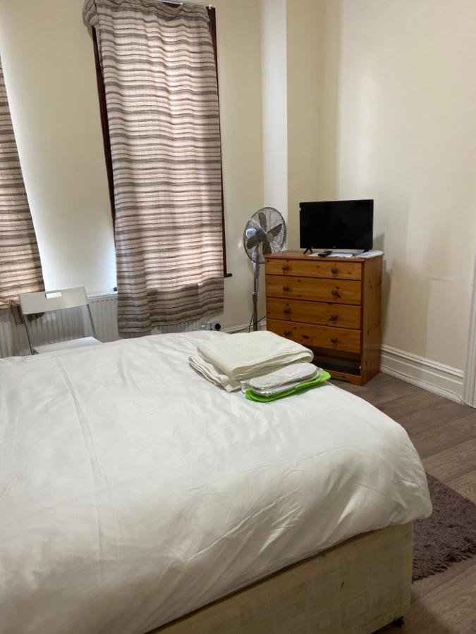 Glory House Hotel Ilford Buitenkant foto